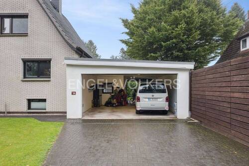 Garage - 