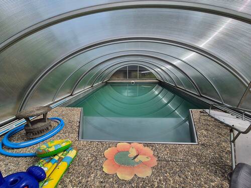 Pool mit Überdachung - 
