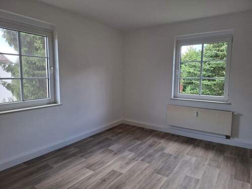 Blick in der Küche - 2 Zimmer Etagenwohnung zur Miete in Seifhennersdorf