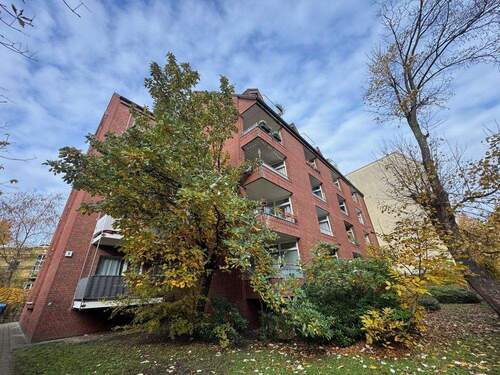 Hausansicht - Möbliertes Apartment in Altona-Altstadt mit Stellplatz!