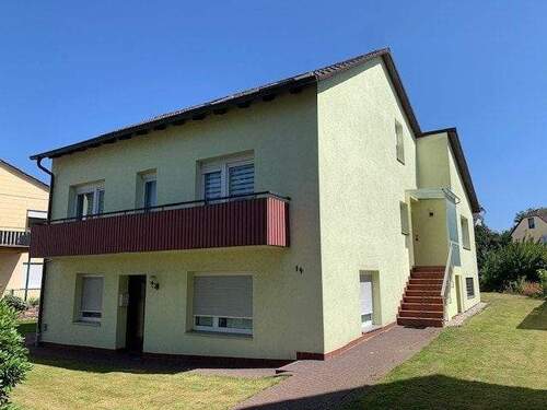 2 - 8 Zimmer Mehrfamilienhaus, Wohnhaus zum Kaufen in Holzminden