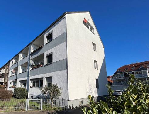 Ansicht..JPG - Voll vermietetes 10-Familienhaus mit 7 Garagen