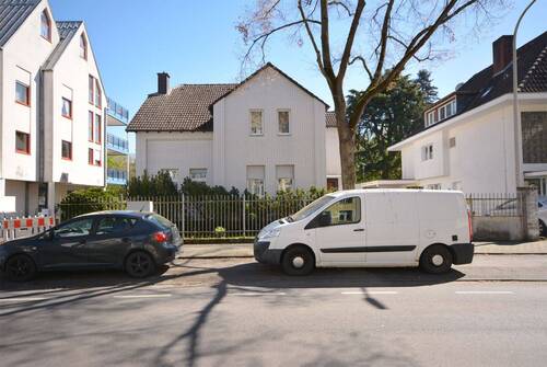 Ansicht - 8 Zimmer Einfamilienhaus zum Kaufen in Brühl