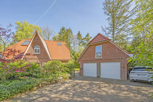 Garage - 