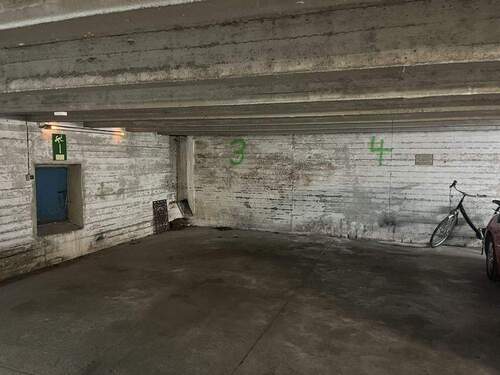 IMG_8484 - Garage, Stellplatz zur Miete in Hamburg-St. Pauli