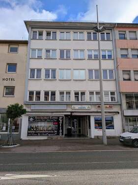 Frontansicht - Top Investment am Exerzierplatz.