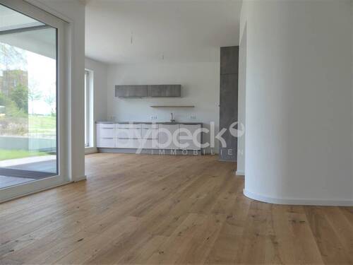 Wohnen und Küche - Traumhafte Erdgeschosswohnung mit zwei Terrassen im Haus im Stadtpark