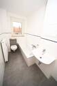 Tageslichtbad - Tolle 2-Raumwohnung mit Balkon - 303,00&nbsp;EUR Kaltmiete, ca.&nbsp; 50,50&nbsp;m&sup2;&nbsp;Wohnfl&auml;che