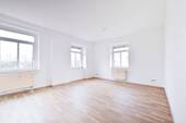 Wohnzimmer - 2 Zimmer Etagenwohnung in Zwickau