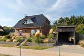 Das hochwertige Einfamilienhaus mit gepflegter Aussenanlage - 