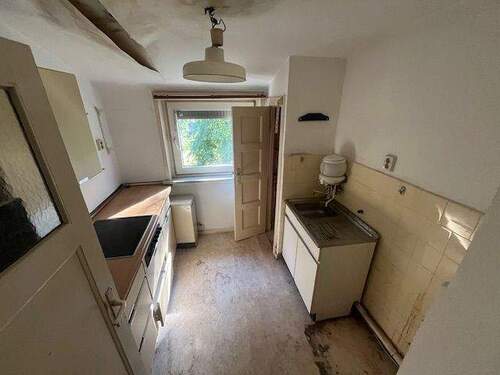 Küche vor der Modernisierung - 