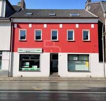 4 Wohnungen + 2 Gewerbe - Solides Investment mit Potenzial! - Köln Ostheim