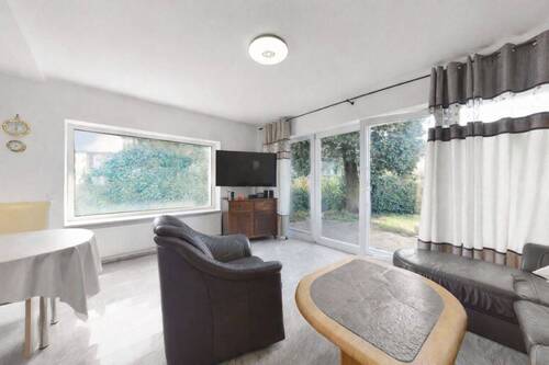 Wohnzimmer - 3 Zimmer Reihenendhaus zum Kaufen in Hamburg
