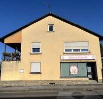 Nur € 199.000,-! Teilvermietetes Wohn- u. Geschäftshaus mit WerkstattGarage, Wohn-Nutzfl. 400m² - Sand