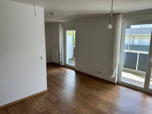 Wohn-/Schlafzimmer - Moderne 1 Zimmer Wohnung KFW 55 mit Balkon, Einbauküche uvm.