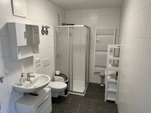Badezimmer innenliegend - 