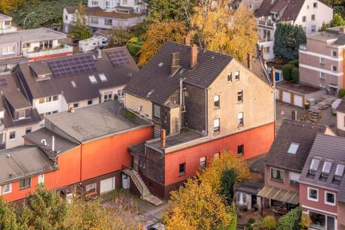 Außenansicht Anbau - Haupthaus - 2 Zimmer Mehrfamilienhaus, Wohnhaus zum Kaufen in Herne