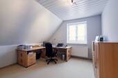 Gäste - oder Arbeitszimmer - 