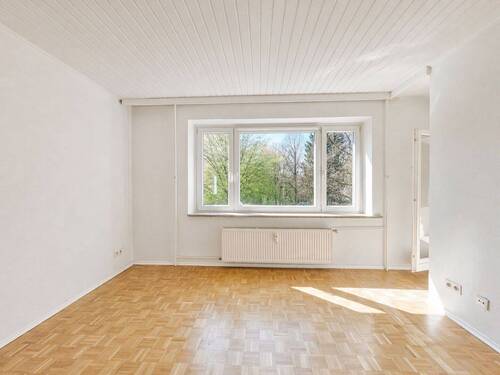 Wohnzimmer Ansicht 2 - 2 Zimmer Etagenwohnung zum Kaufen in Hamburg