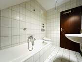 Helles Badezimmer - 