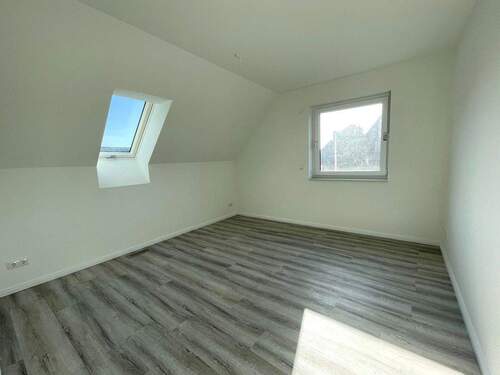 Zimmer 3 - 