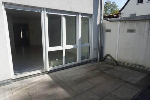 Terrasse - 6 Zimmer Doppelhaushälfte zum Kaufen in Schorndorf