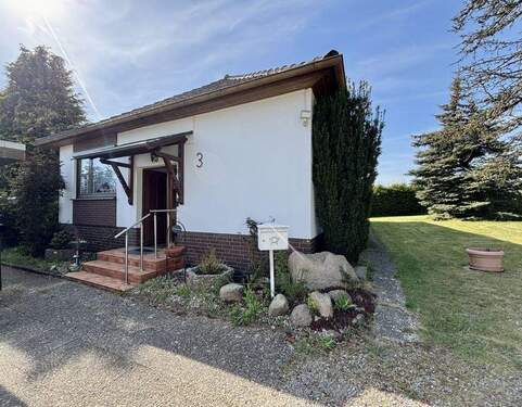 Bild 2 - 3 Zimmer Bungalow zum Kaufen in Hagenburg / Altenhagen