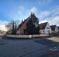 1–2-Familienhaus mit Modernisierungsbedarf in bevorzugter Wohnlage „Im Ifängle“ – Garten, Dachterrasse, DG-Studioeinheit & 3 Garagen - Villingen-Schwenningen