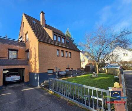 Seite zu den Garagen - 5 Zimmer Mehrfamilienhaus, Wohnhaus in Villingen-Schwenningen