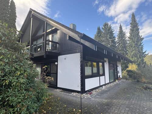 Ansicht - 5 Zimmer Einfamilienhaus in Freiberg