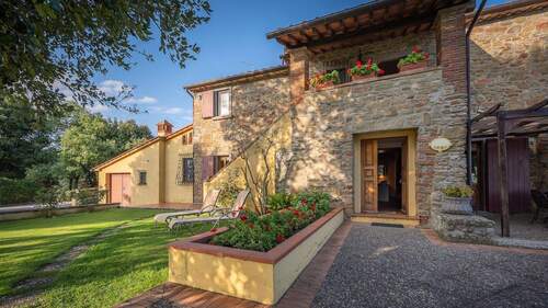 Bild 4 - Bauernhaus, Landhaus mit 420,00 m&sup2; in Civitella In Val Di Chiana zum Kaufen