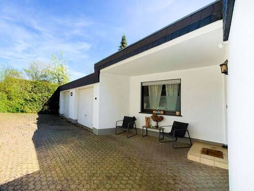 Ansicht Front - 3 Zimmer Bungalow zum Kaufen in Bergisch Gladbach