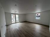 Wohnzimmer - Etagenwohnung mit 82,00 m² in Jockgrim zur Miete