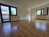 Wohnzimmer - Etagenwohnung mit 107,00 m² in Schotten zur Miete