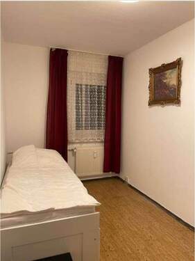 z.B. Kinderzimmer mit Möbel - 
