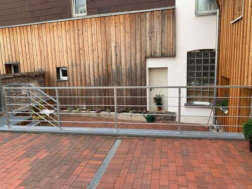 3 - 5 Zimmer Einfamilienhaus in Holzminden