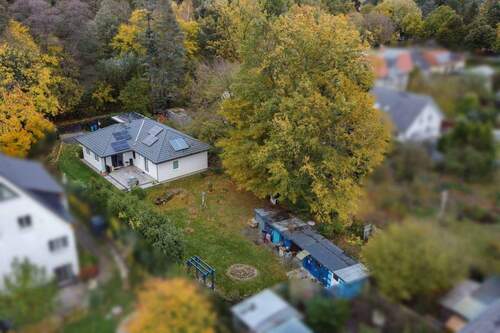 Luftbild Haus und Garten - 