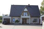 Frontansicht - Großzügiges Einfamilienhaus mit Betriebshalle 10x18m