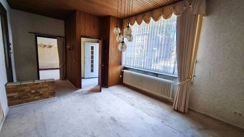 Wohnbereich EG - 7 Zimmer Mehrfamilienhaus, Wohnhaus in Uetersen