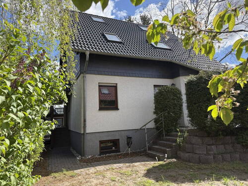 Rückseite aus dem Garten - 5 Zimmer Einfamilienhaus in Berlin