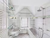 Badezimmer DG - 
