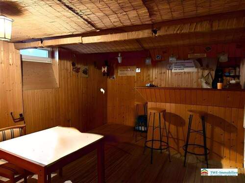 gemütliche Kellerbar - 