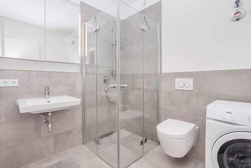 Duschbad - Etagenwohnung mit 47,20 m&sup2; in Berlin zum Kaufen