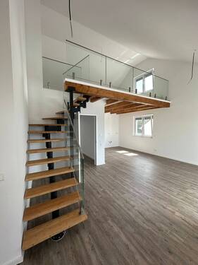 Maisonette 2. Ebene.jpeg - Verfügbar ab sofort - 2,5 Zimmer mit großzügiger Dachterrasse