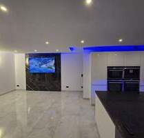 Neuwertige&hochwertige 4 ZKB Maisonette Eigentumswohnung in guter Lage von Hamburg. 2x Bad en Suite