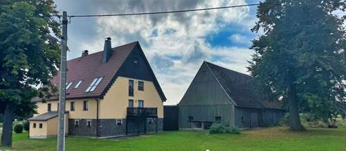 Straßenansicht - 1 Zimmer Bauernhaus, Landhaus zum Kaufen in Leubsdorf
