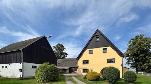 Zufahrt - Bauernhaus, Landhaus mit 254,80 m&sup2; in Leubsdorf zum Kaufen