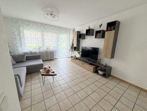 Wohnzimmer EG - Mehrfamilienhaus, Wohnhaus mit 492,00 m&sup2; in Bollendorf zum Kaufen