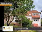 Einfahrt - Gut gepflegtes Haus im Grünen - 365.000,00 EUR Kaufpreis, ca.  180,00 m² Wohnfläche