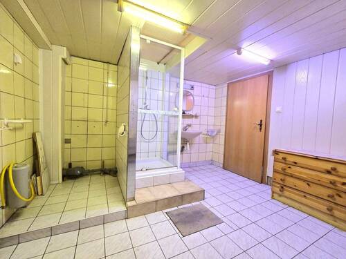 Duschbad UG - 